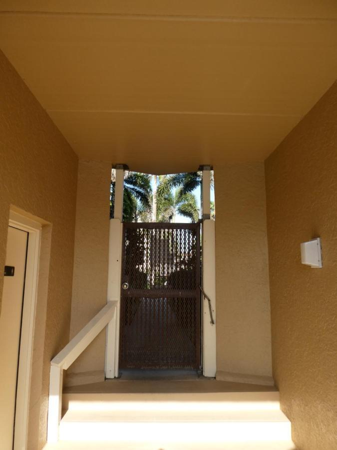 Apartamento Beachside Bungalow: Surfside I #104 *