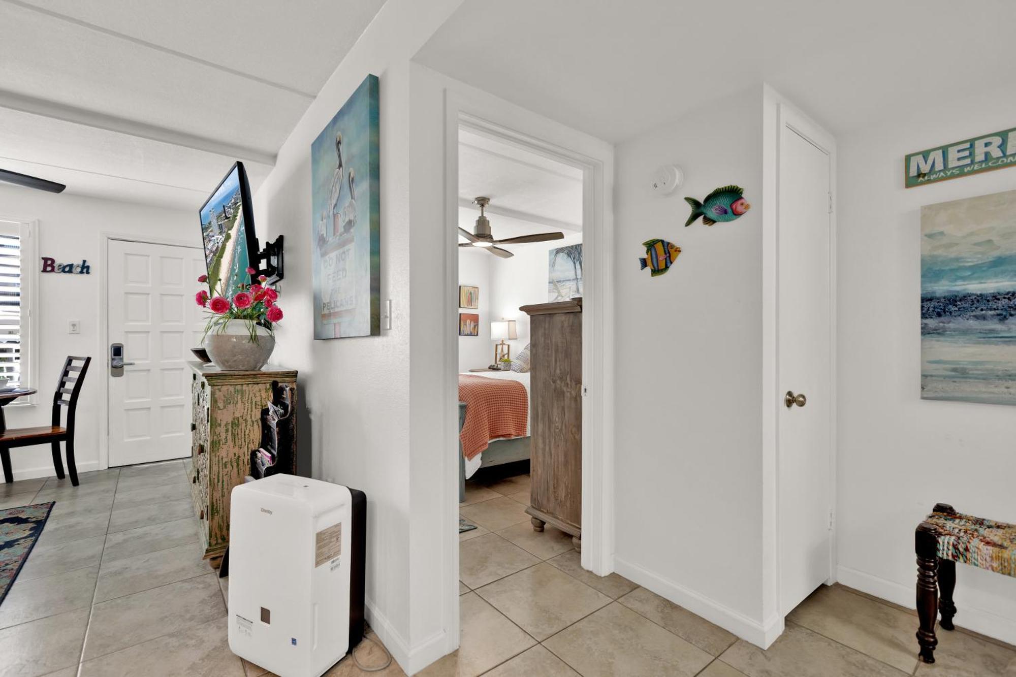 Beachside Bungalow: Surfside I #104 South Padre Island
